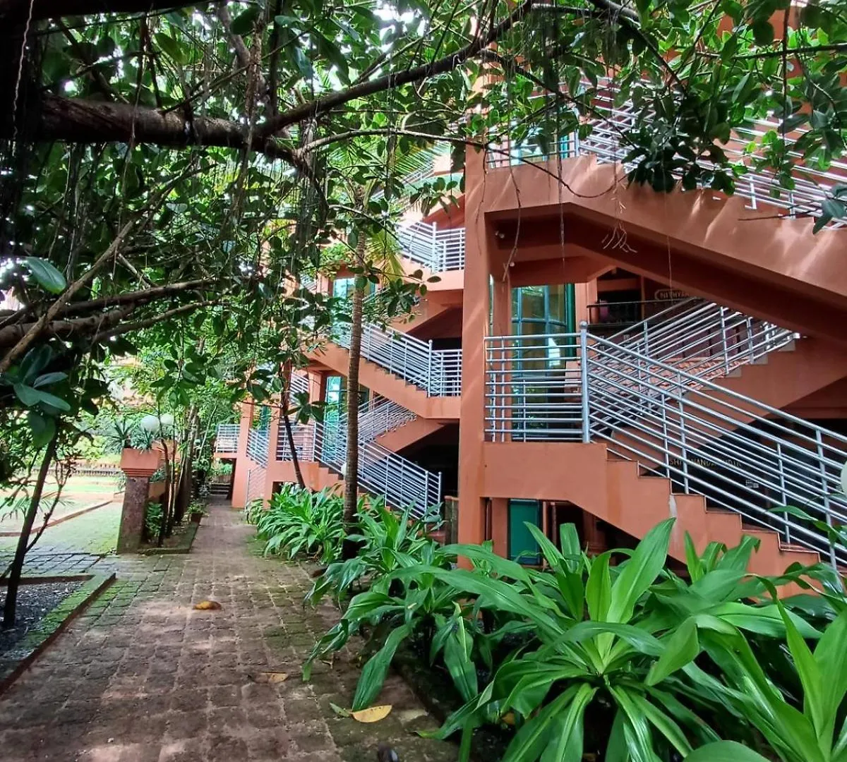 Hotel Krishna Beach Resort Kannur